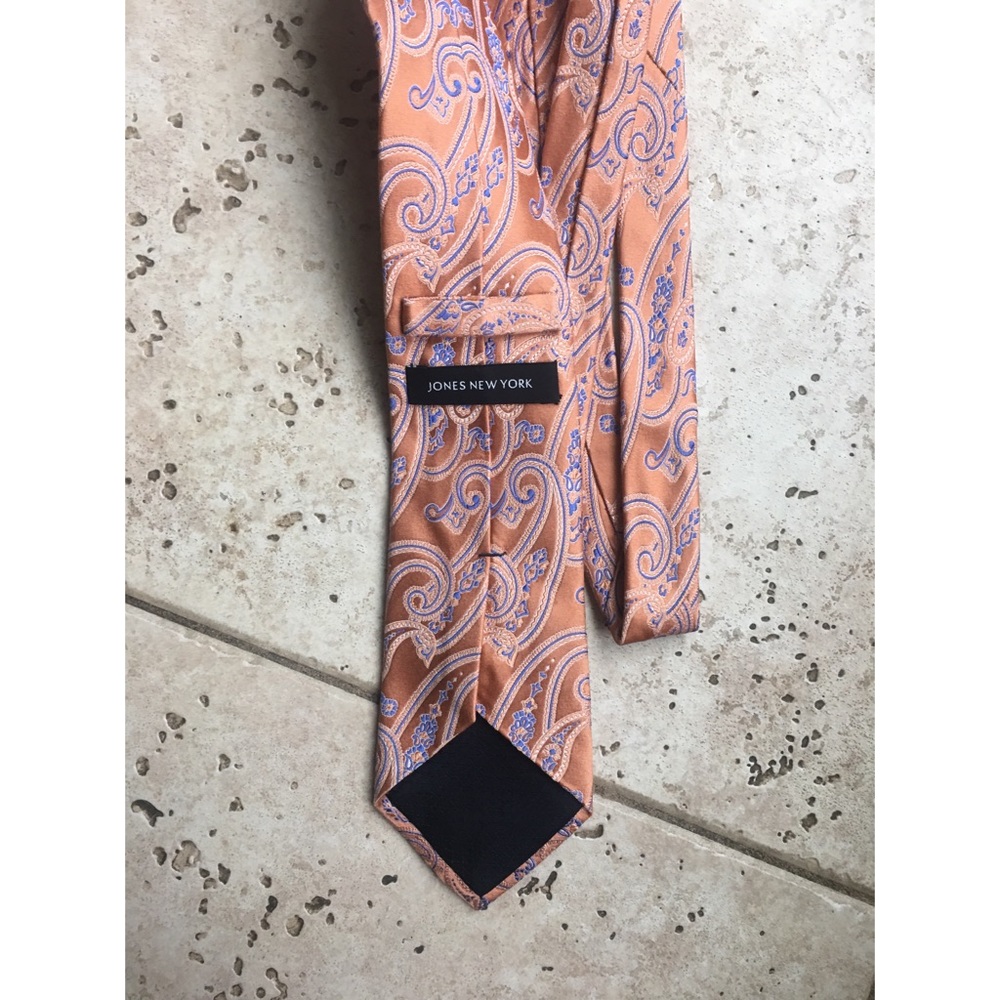 Jones New York tie - Picture 2 of 2